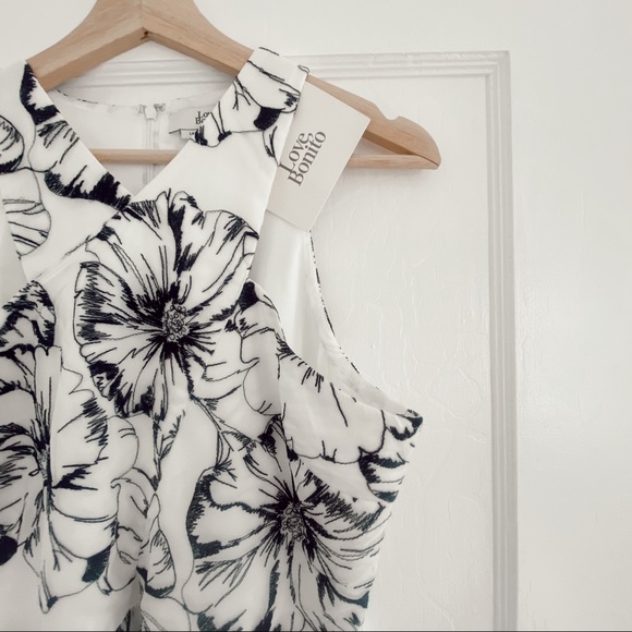 Love Bonito Teagan Embroidered Dress - Picture 4 of 5